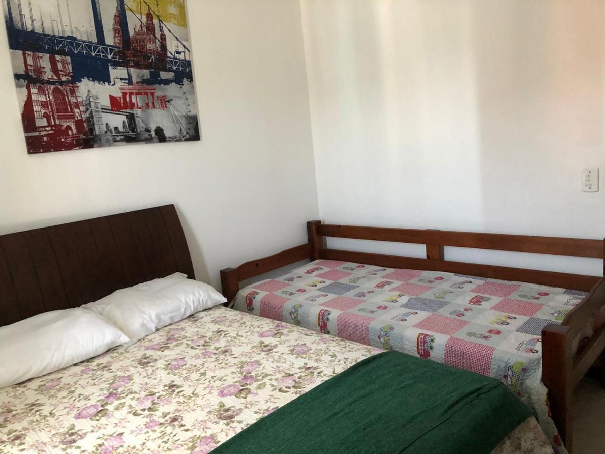 Apartamento Em Арраял-ду-Кабу Екстер'єр фото